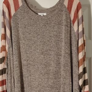 Maurices Heathered Gray Knit Top